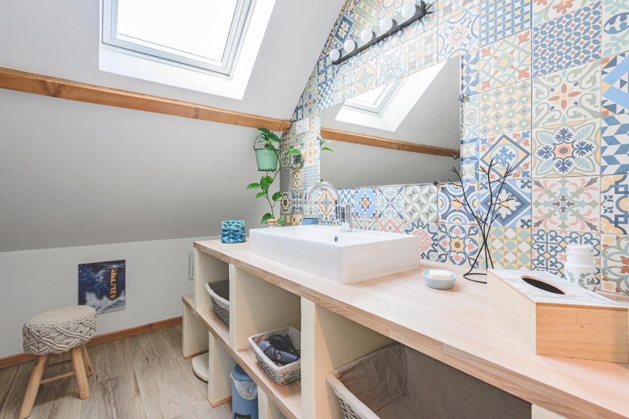 Chambres D'Hotes Les Colombes Montmort-Lucy Exterior foto